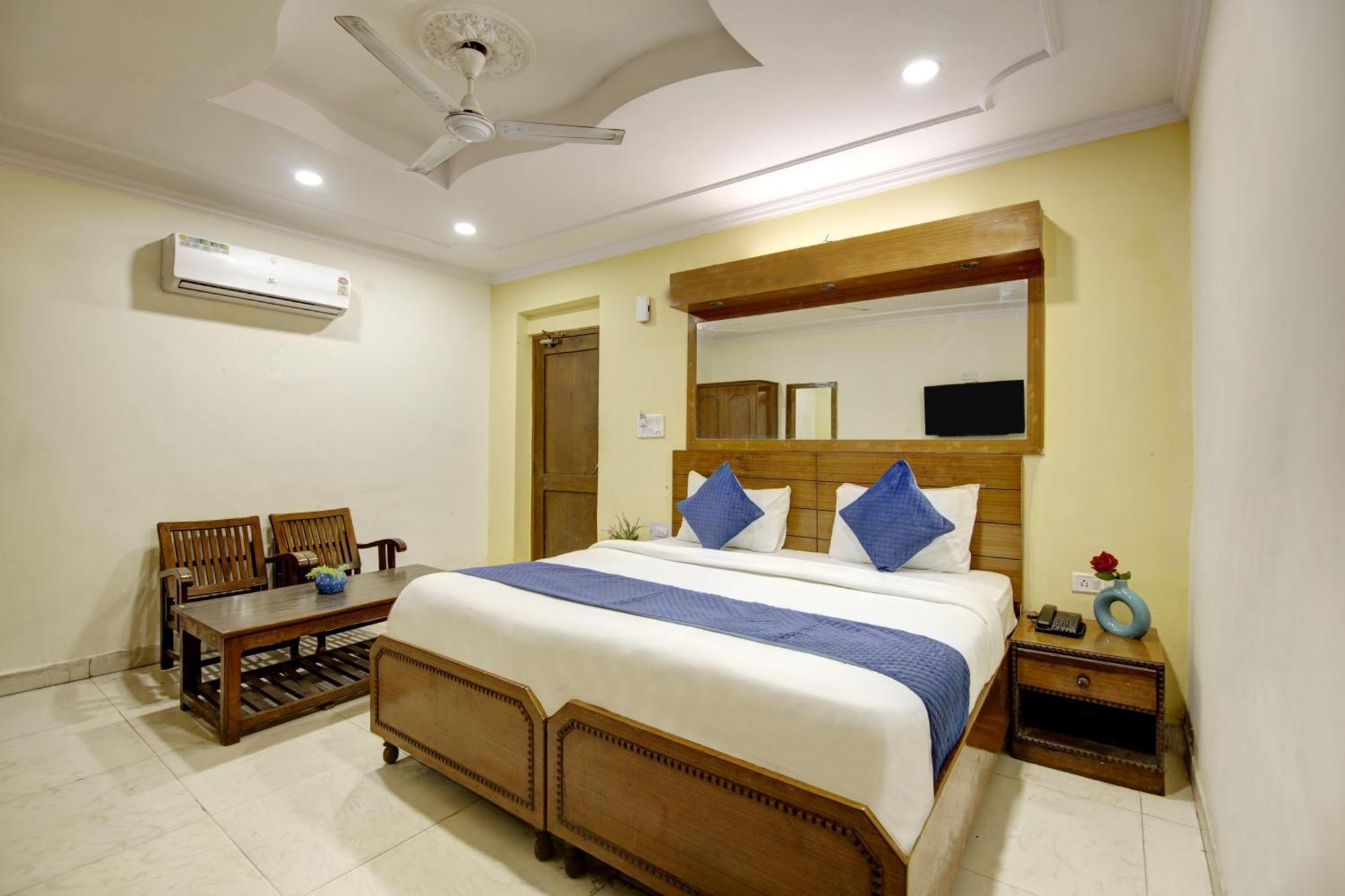 Hotel The Eden Park Noida Ngoại thất bức ảnh